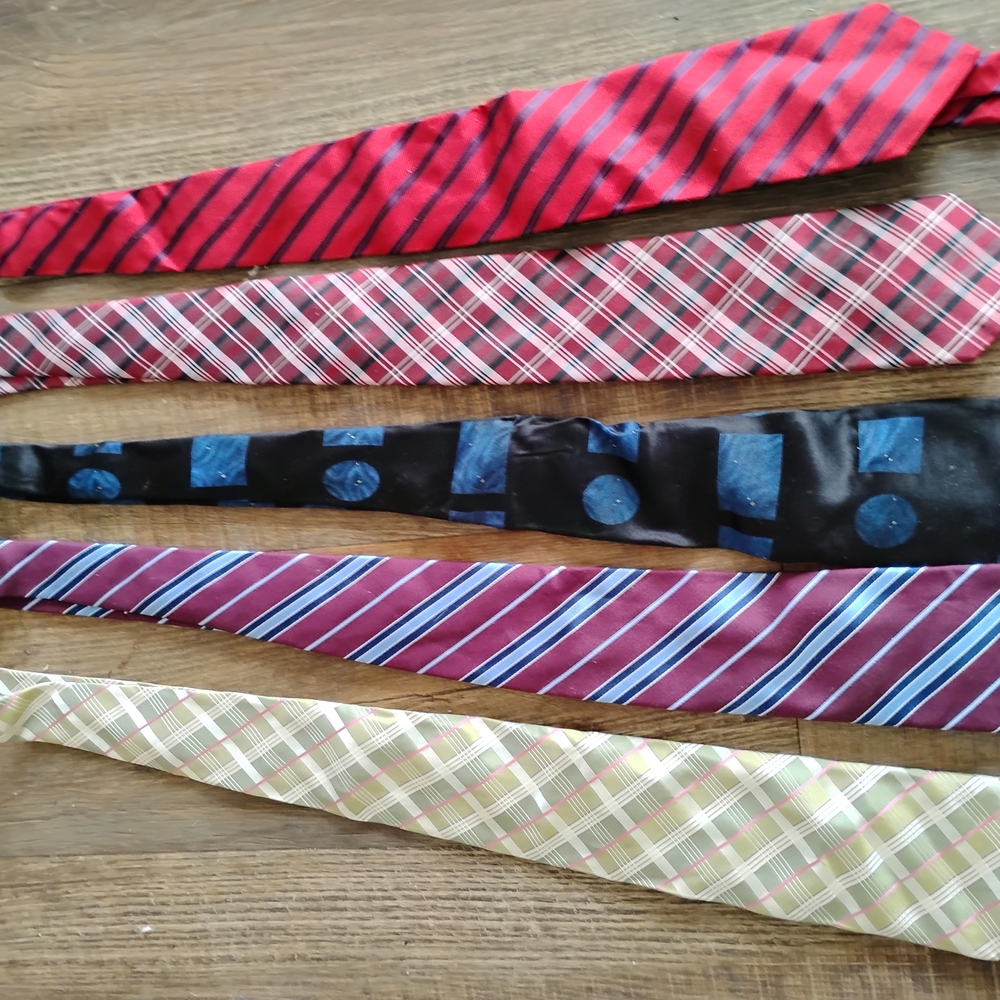Stylish Men's Tie Set - Red, Black, Burgundy, Yellow